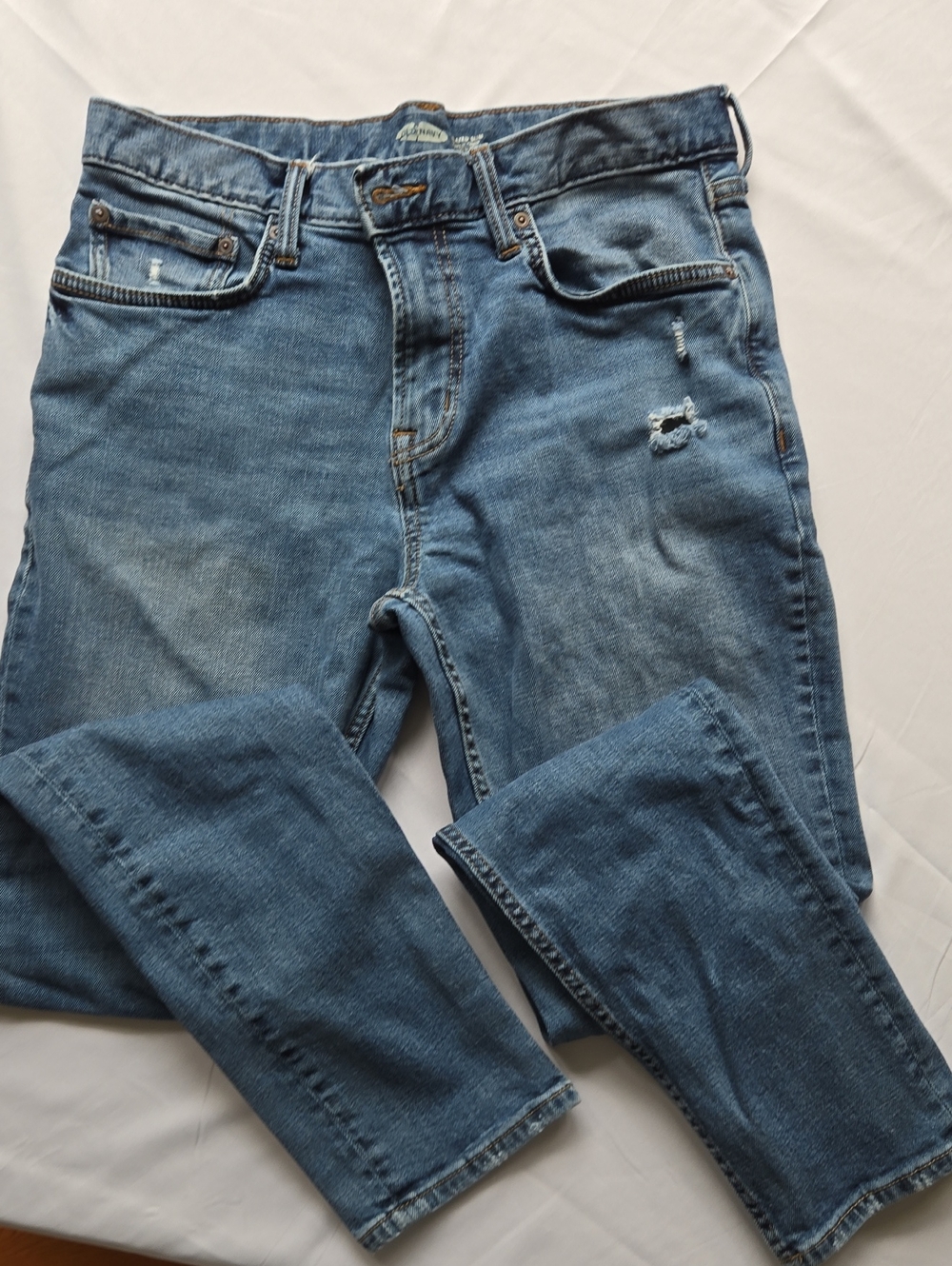 Old Navy Men’s Light Blue Slim Straight Jeans